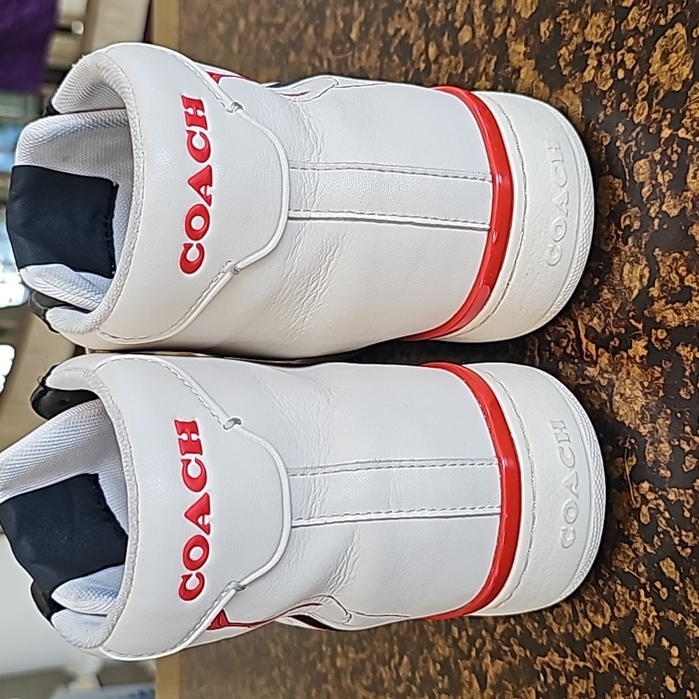 Disney X Coach Clip High Top Sneaker With Cruella Motif US Size 11B - Picture 7 of 12